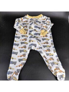HB One Piece Pajamas Boys 6-9 Months Multicolor Trucks Zip Footed Cotton Sleeper